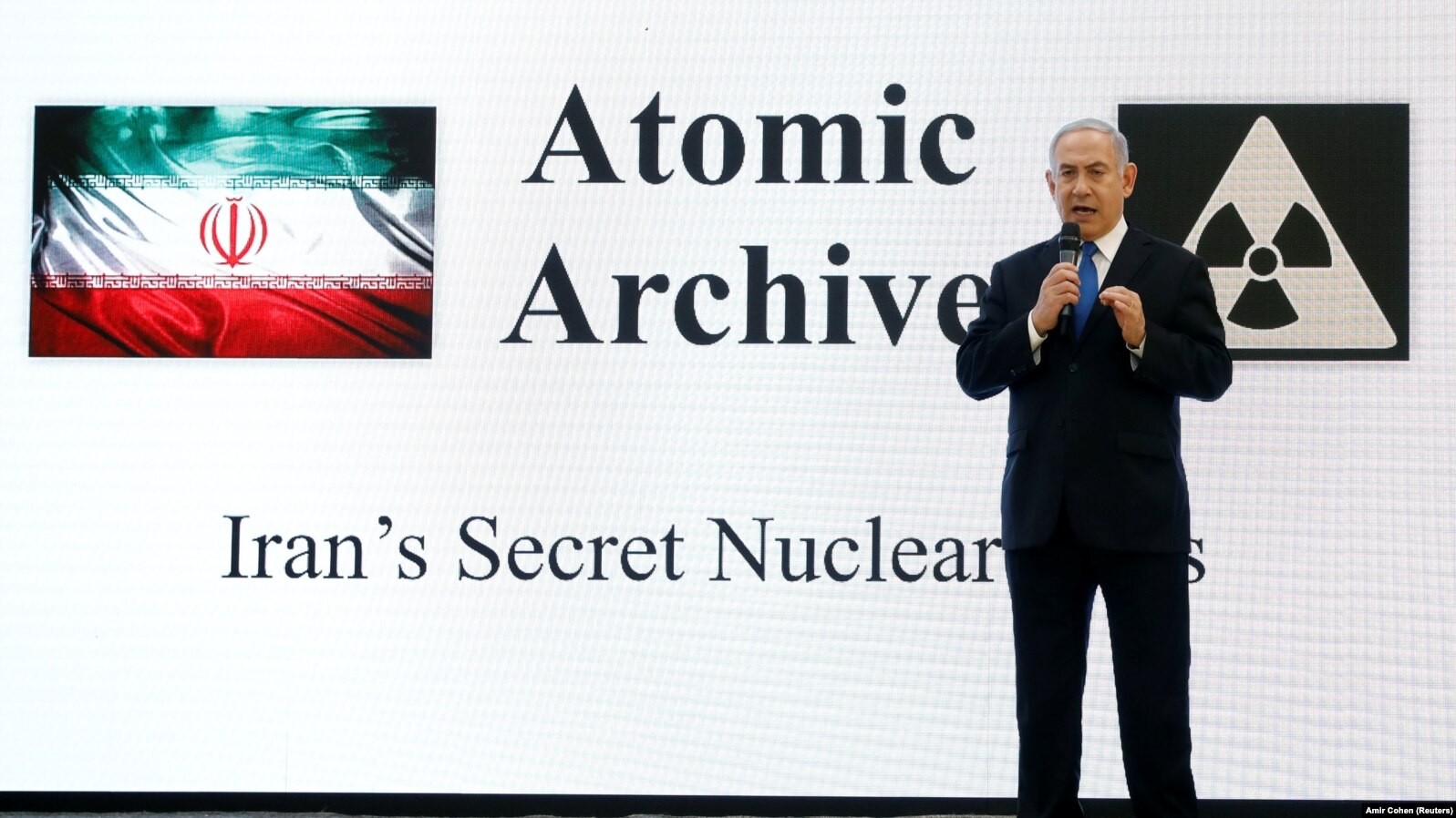 نخست‌وزیر اسرائیل در زمان پرده‌برداری از «آرشیو هسته‌ای ایران»
