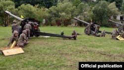 Armenia -- Soldiers of an artillerty unit of the Armenian army train at a military base in Tavush province, September 18, 2019.