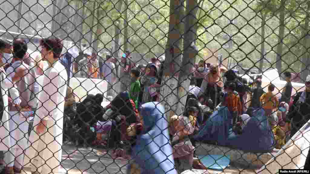 Displaced Afghans have been living in this Kabul park.