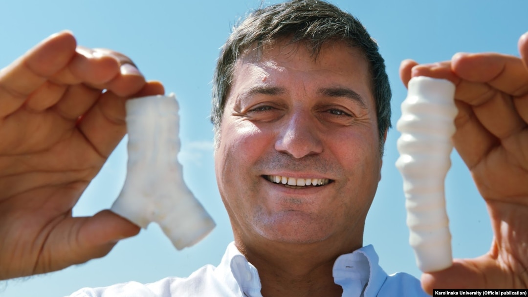 Italian surgeon Paolo Macchiarini with his controversial synthetic organs (file photo). 
