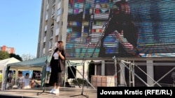 Studentkinja novosadskog Tehnološkog fakulteta, protest u Novom Sadu 20. juna 2026.