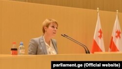 ნინო ლომჯარია