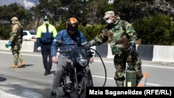 ფოტო: საკონტროლო პუნქტები თბილისის შემოსასვლელებთან