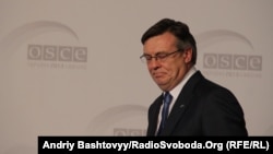 Леанід Кажара ў часе знаходжаньня на пасадзе кіраўніка МЗС Украіны, 2013 год