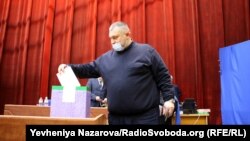 У ніч на 18 грудня головою Запорізької облради обрали Віталія Толочека