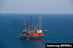 Самоподъемная буровая установка «Черноморнефтегаза» «Петр Годованец», 2012 год