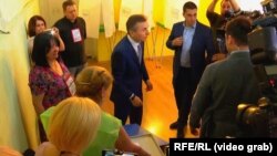 ეუთო/ოდირი „ქართული ოცნების“ მთავრობის გადაწყვეტილებას ეხმაურება. ფოტოზე: ბიძინა ივანიშვილი ხმას აძლევს 2019 წლის შუალედურ/რიგგარეშე არჩევნებში.