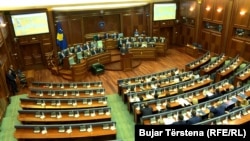 Opozita dhe Lista Serbe kanë bojkotuar fjalimin e presidentit Thaçi