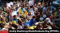 Протест біля Українського дому, 5 липня 2012 року