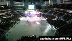 Buzly köşkdäki konsert. Aşgabat (arhiw suraty) 