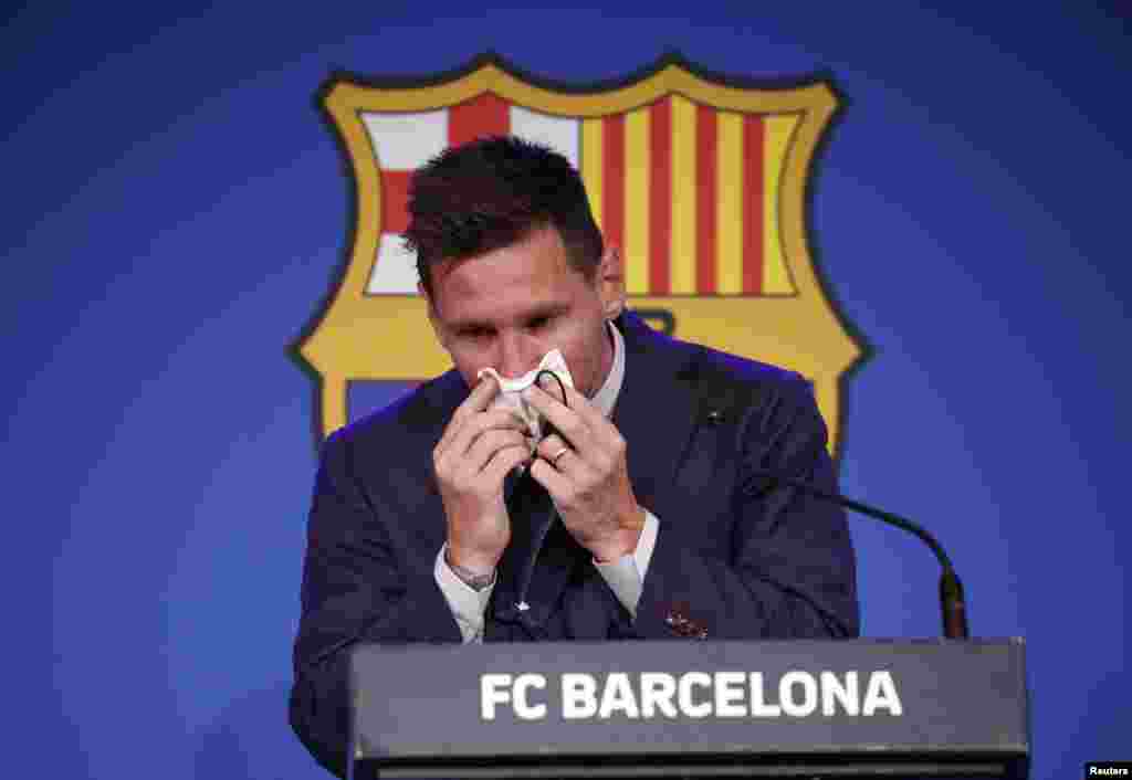 Ліонель Мессі на своїй прес-конференції у Барселоні. 8 серпня 2021 року