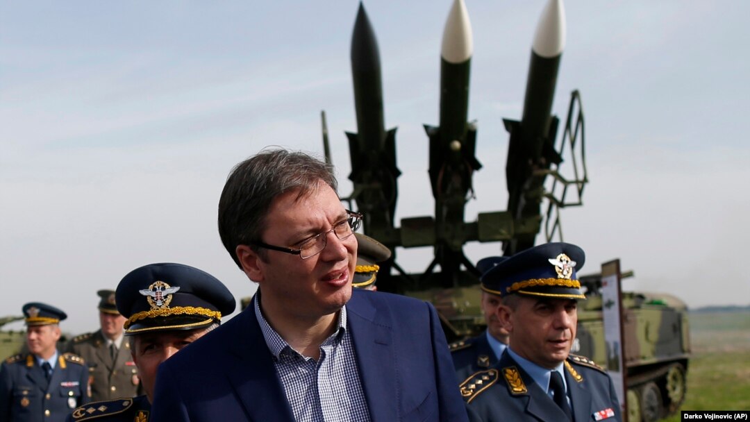 Српскиот претседател Александар Вучиќ на воениот аеродром Батајница кај Белград, архивска фотографија