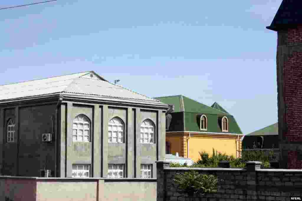 Бомпӯшиҳои рангини Душанбе #104