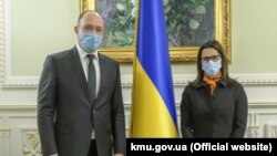 Прем’єр-міністр України Денис Шмигаль зустрівся з послом Канади Ларисою Ґаладзою