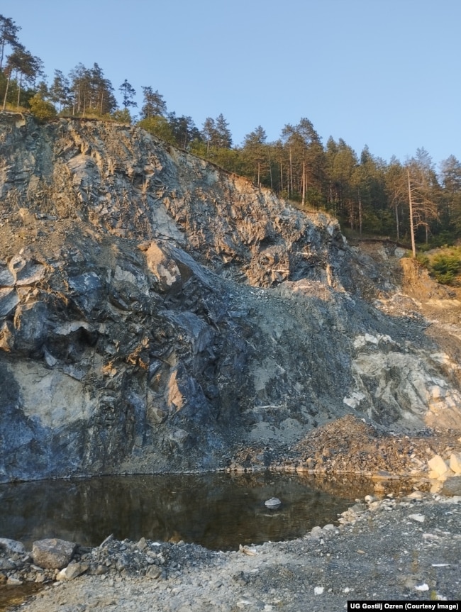 Firma "Limunkop" iz Doboja imala je dozvolu resornog ministarstva za istražne radove na lokaciji.