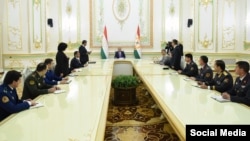 Дар бораи танбеҳ ё ҷазо гирифтани афроди барканоршуда хабаре нашр нашудааст