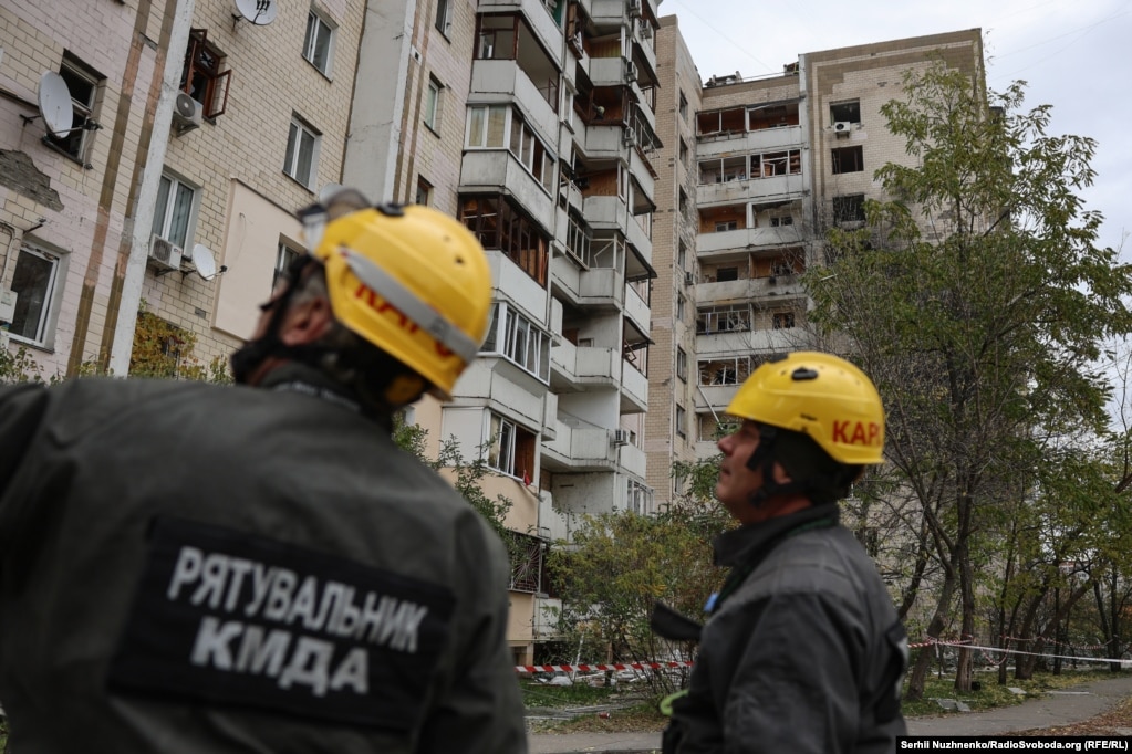 Аварійно-рятувальні роботи тривають