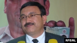  د انتخاباتو د خپلواك كميسيون د دارالانشا مشر داوود علي نجفي