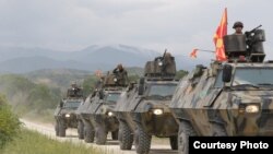 Архивска фотографија - воена вежба „Одлучен удар“ на која учествуваат АРМ и НАТО-партнерите. 