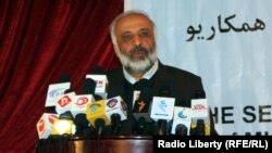 معصوم ستانکزی رییس دارالانشای شورای عالی صلح افغانستان 