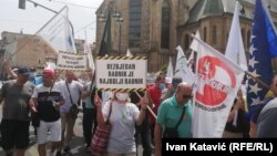 Sindikalci traže usvajanje zakona o minimalnoj plati od 1.000 KM ( 500 eura), Sarajevo 24. juna