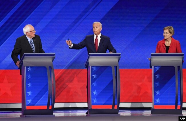 Senatori Bernie Sanders, ish-nënpresidenti Joe Biden dhe senatorja, Elizabeth Warren. Foto nga arkivi.