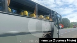 Беларускі аўтобус, які трапіў пад удар, рухаўся блізка да мяжы з Украінай. 