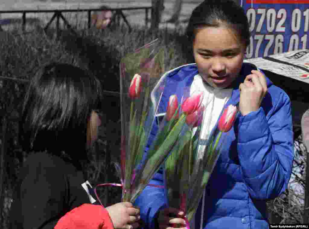 Апам үчүн жоогазын.