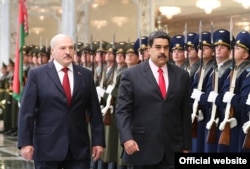 Аляксандар Лукашэнка сустракаецца з прэзыдэнтам Вэнэсуэлы Нікалясам Мадура. Менск, 5 кастрычніка 2017 году