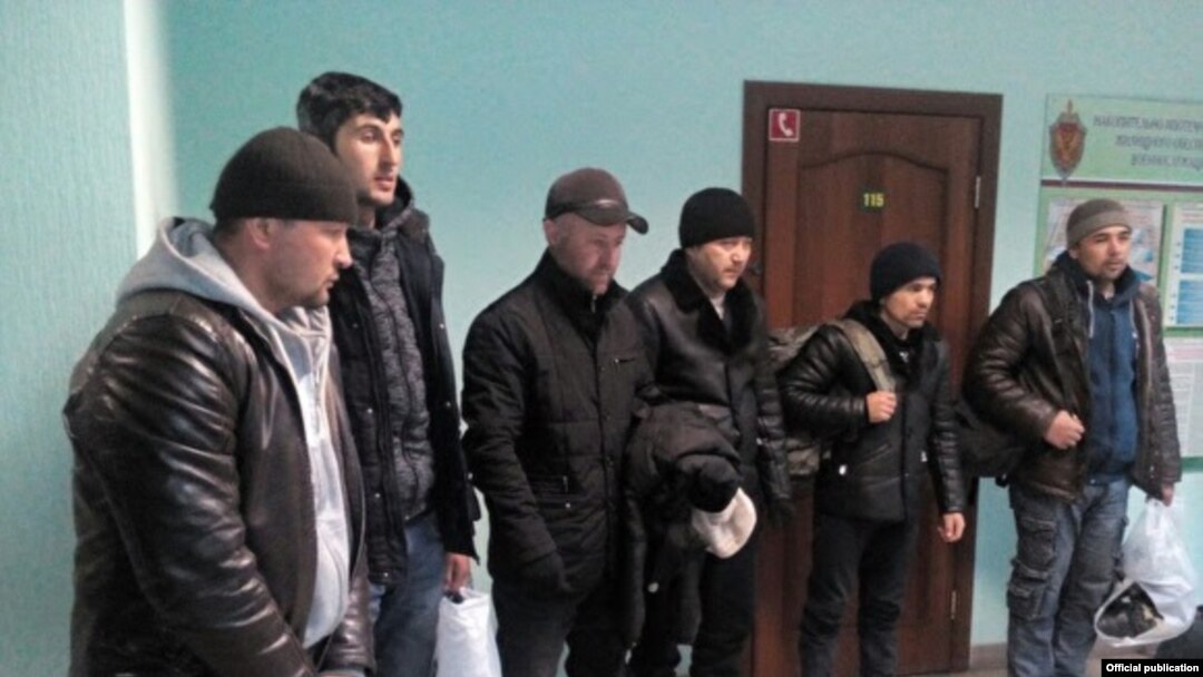 Россиядаги ноқонуний меҳнат муҳожирлари.