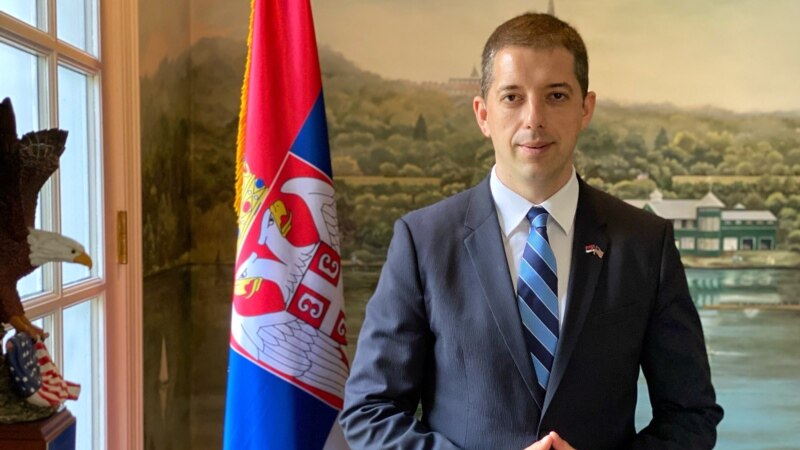 Ambasador Srbije se kratko sastao sa Bidenom u Beloj kući 