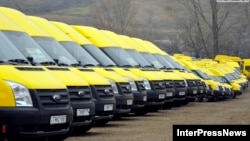 Уже четвертый день водители тбилисских микроавтобусов продолжают тотальную забастовку