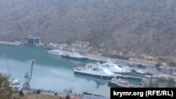У кримські порти продовжують заходити кораблі, незважаючи на заборону