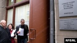 Администрация президента закрыла для москвичей и гостей столицы центр Москвы. Из-за переезда чиновников из Кремля доступ к ряду исторических объектов стал невозможен