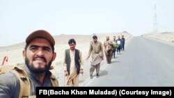 Başda 9 adamyň gatnaşmagynda başlanan ýörişiň düzümi soň 40 adama çenli artdy. Ýörişiň gatnaşyjysy Baça Han, 14-nji maý, 2018