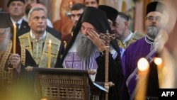 Patrijarh Srpske pravoslavne crkve Porfirije na opelu osuđenom ratnom zločincu Ratku Mladiću u Beogradu, 7. 9. 2026.
