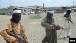 Pakistani Taliban fighters in South Waziristan in July 2008