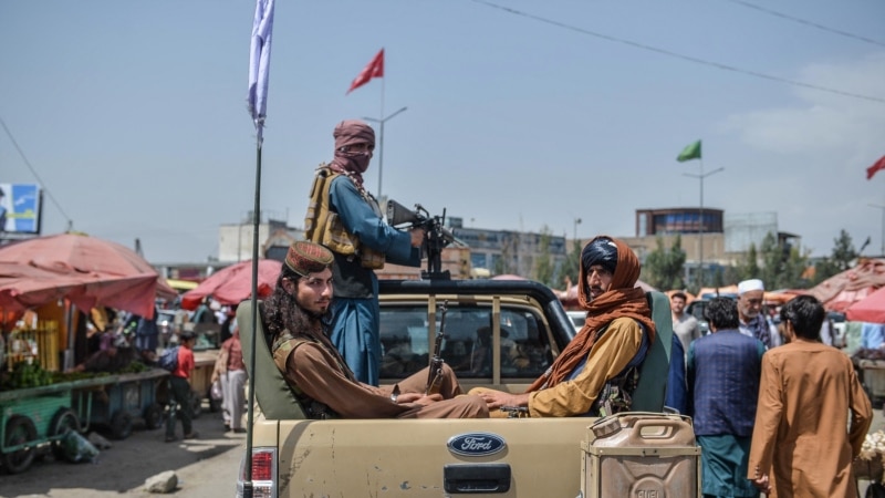 کارپوهان: افغانستان کې له سیاسي او امنیتي پلوه د واک تشې اندېښنې زیږولي