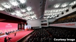 Былтыркы курултайга 698 делегат катышкан.