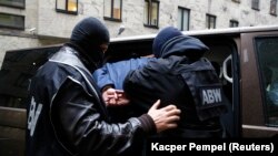 The Internal Security Agency says it detained another suspected member of a spy network working for Russian intelligence. (file photo)