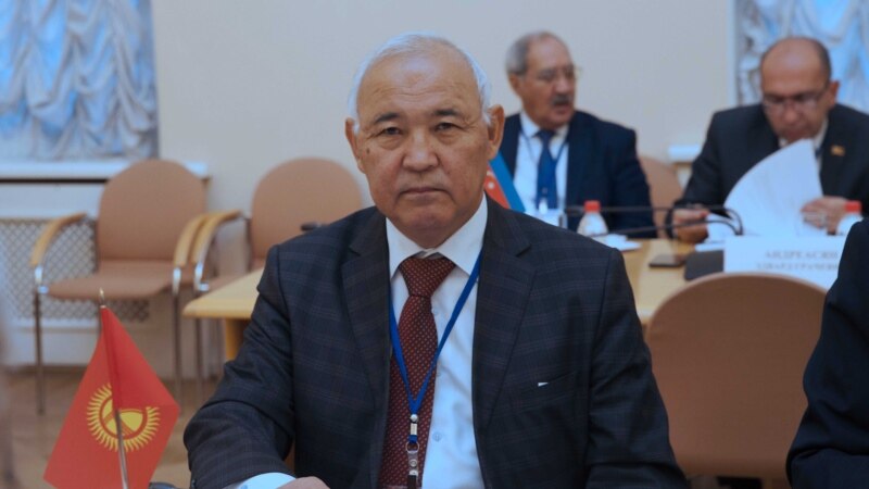 Депутат Жумалиев казынага 1 млрд. сом төлөп, абактан чыкты 