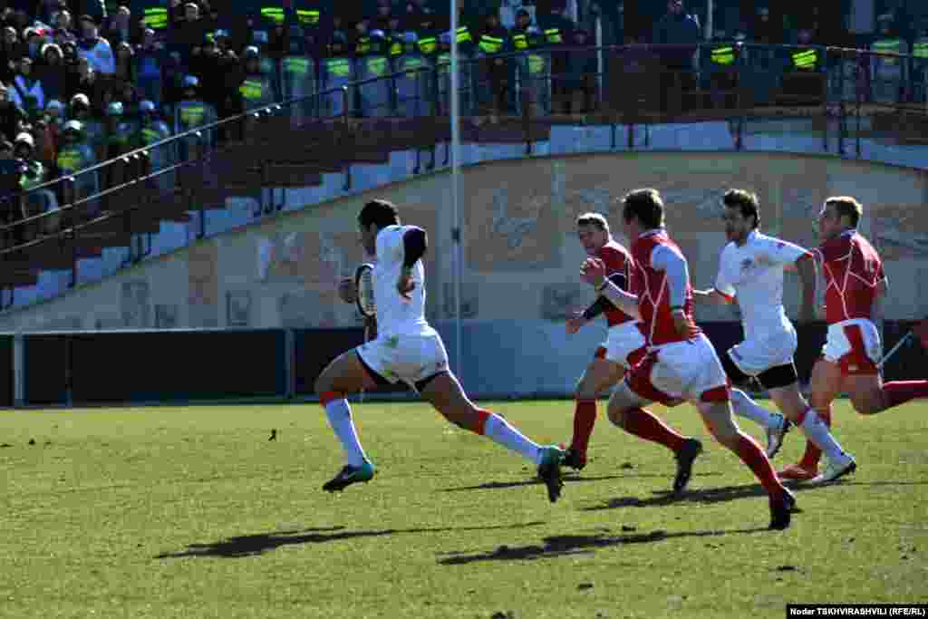 ერთა თასის მეხუთე ტურში საქართველოს მორაგბეთა ეროვნულმა ნაკრებმა ანგარიშით 46:0 დაამარცხა რუსეთის გუნდი. მატჩი თბილისში, მიხეილ მესხის სახელობის ეროვნულ სტადიონზე შედგა.