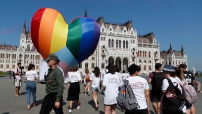 Унгарският парламент прие резолюция с която даде разрешение на правителството