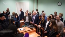 Суд сократил арест Льва Пономарёва до 16 суток