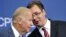 Američki predsednik Džozef Bajden i predsednik Srbije Aleksandar Vučić tokom Bajdenove posete Srbiji kada je on bio potpredsednik SAD, a Vučić premijer Srbije, avgust 2016. godine.