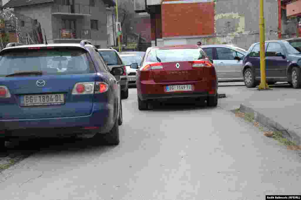 U Srebrenici je zabilježen dolazak velikog broja automobila iz Srbije