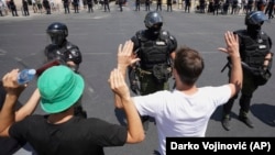 Blokada ulica u Beogradu, protest zbog niza hapšenja antivladinih demonstranata i zahteva za prevremene izbore, 30. jun 2025.