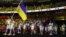 Урочистий вихід української олімпійської збірної під час церемонії відкриття Олімпіади