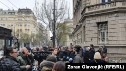 Protest medijskih udruženja ispred zgrade Predsedništva Srbije u beogradu, 1. april 2026.