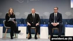 Prezident İlham Əliyev Davosda "Avrasiyanın iqtisadi özünəməxsusluğunun müəyyənləşdirilməsi" mövzusunda panel iclasında 